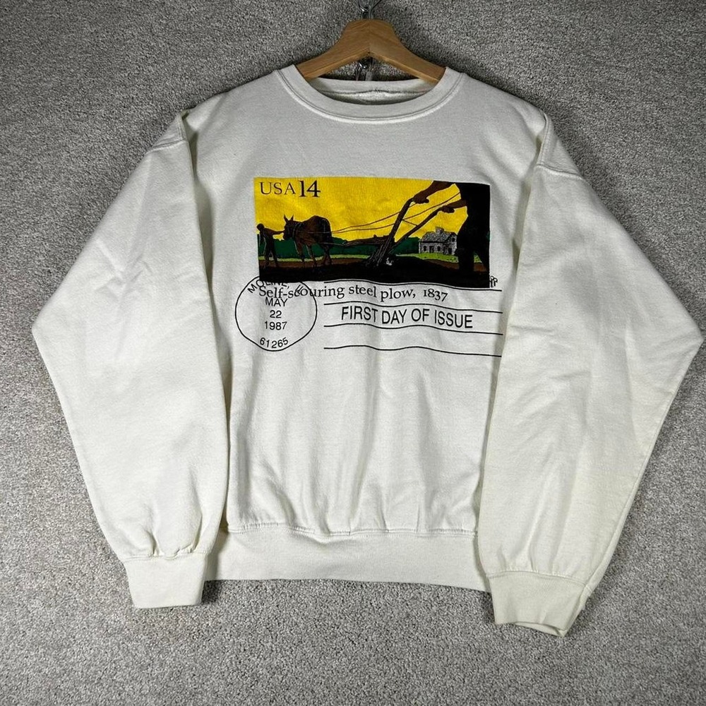 Vintage 80s American postage stamp Americana graphic crewneck Size M